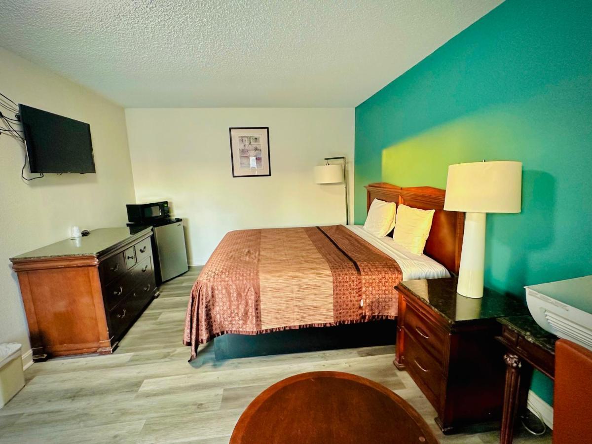 King'S Inn Motel 킹스버그 외부 사진